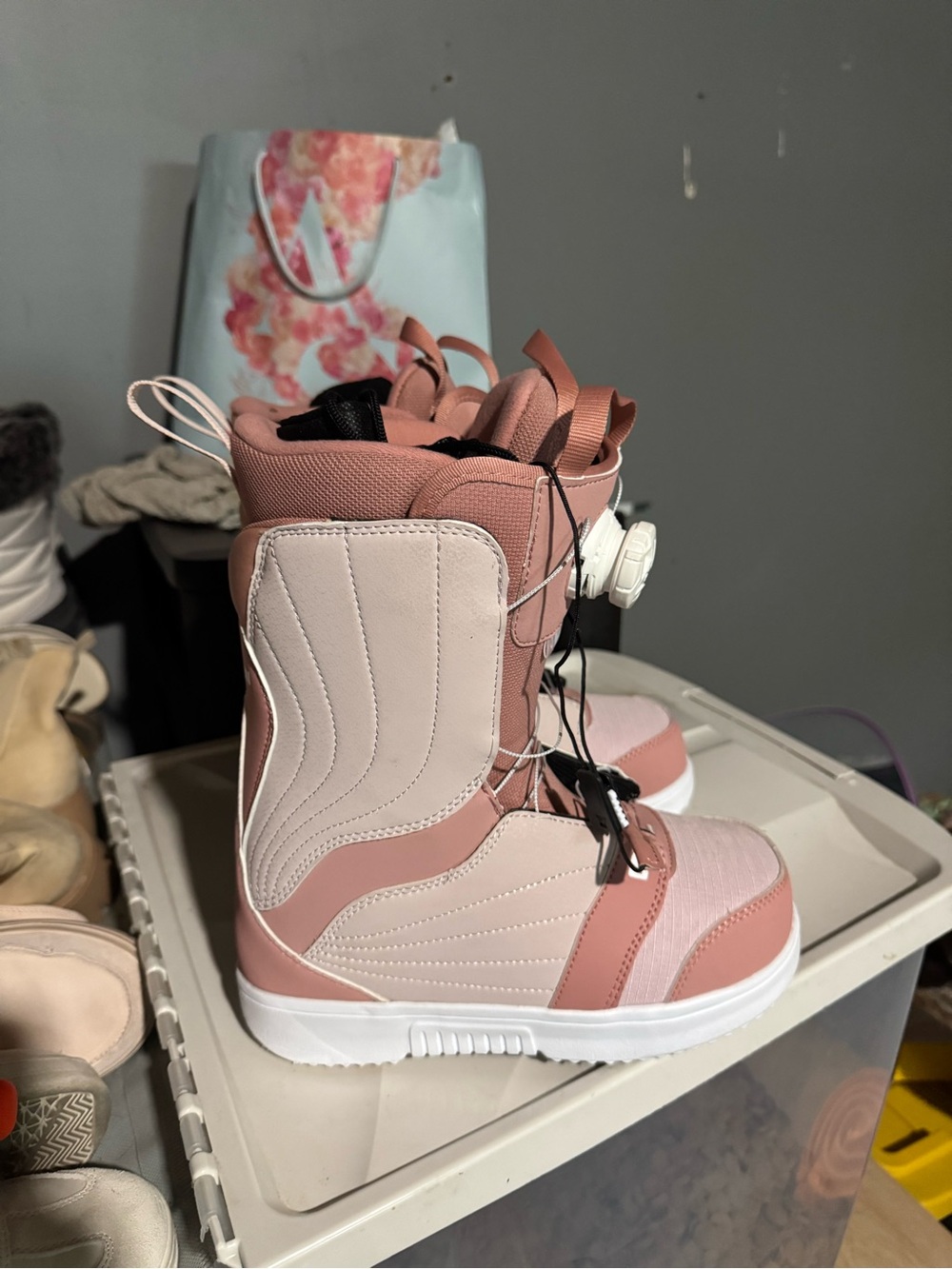 Women's Salomon Pink Snowboard Boots - Soft Blush